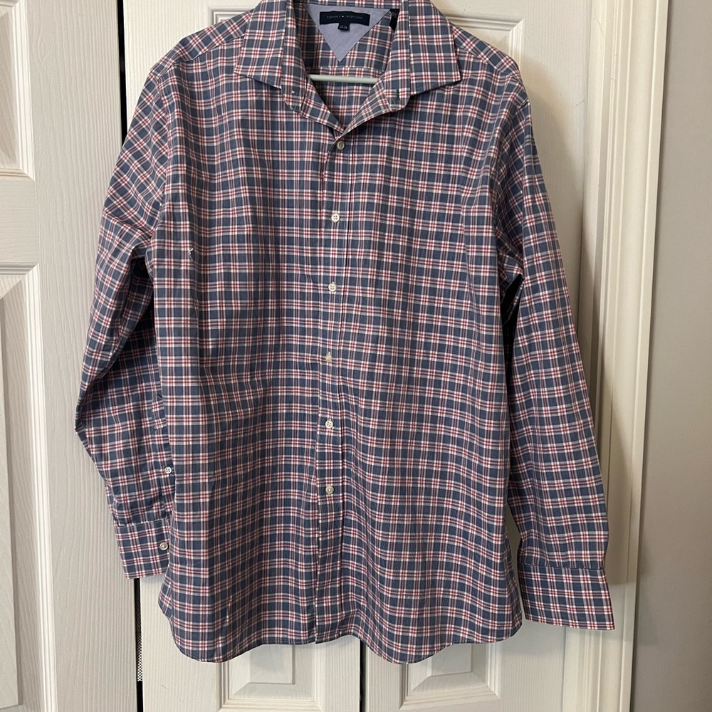 Tommy Hilfiger Men's Checkered Shirt in Navy and Coral